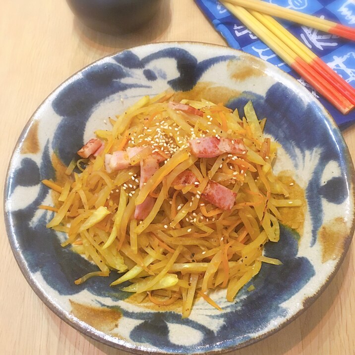 簡単シャキシャキ 青パパイヤと人参のベーコン炒め レシピ 作り方 By ヤスのり子 楽天レシピ